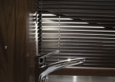 02_Wooden_Glossy