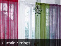 09_Curtain_Strings